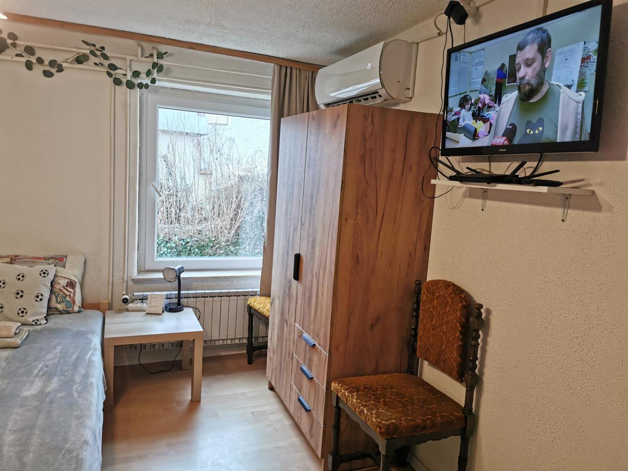 Отель Na Kopitarjevi Ласко Экстерьер фото
